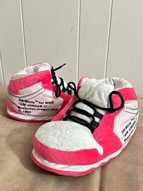 Comfy Slippers. Fits up to adult sz 11 men. AF1 +Off White collab.